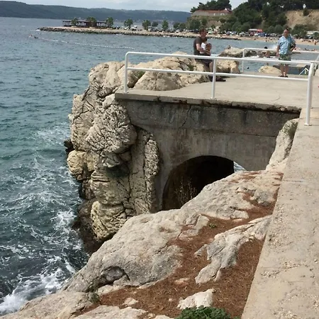 D - Beautiful In The Heart Of Split