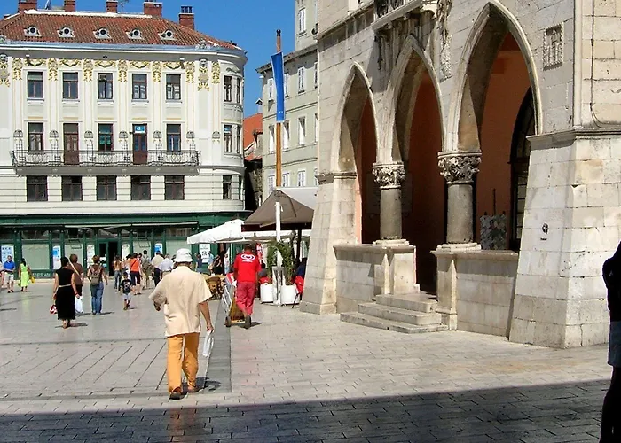 D - Beautiful In The Heart Of