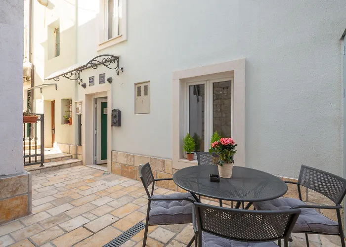 Lägenhet D - Beautiful In The Heart Of Split