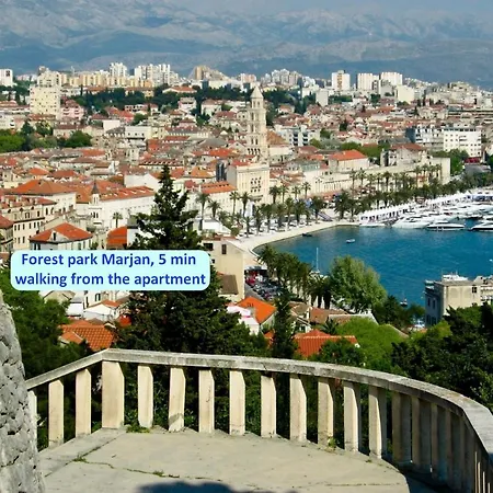 Apartment D - Beautiful In The Heart Of Split